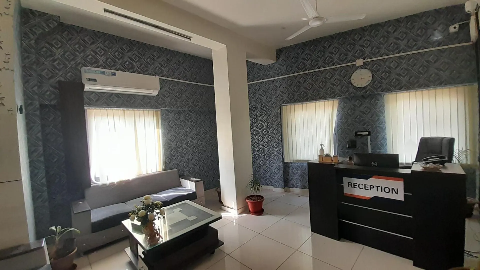 Hotel Sun Palace Udaipur