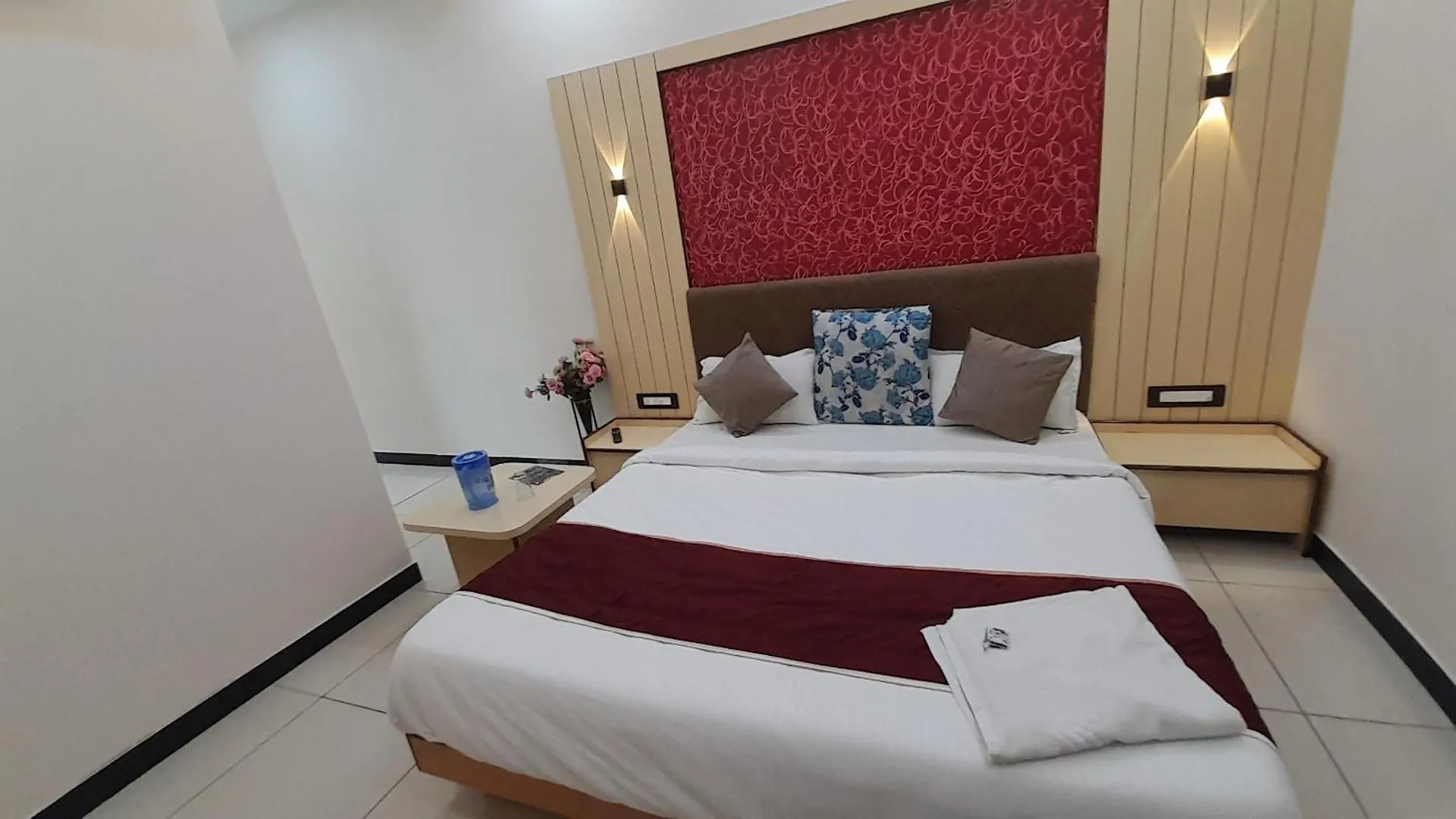 Hotel Sun Palace Udaipur